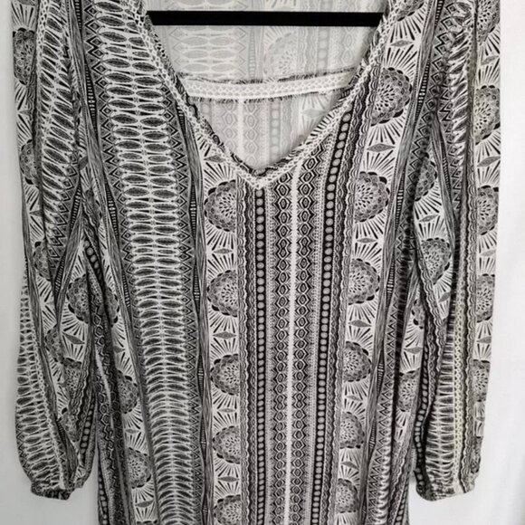 Roxy April Morning Black and White Boho Long Sleeve Mini Dress, Size X-Small - Picture 4 of 4